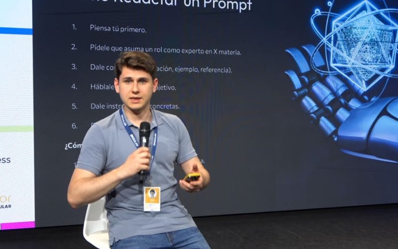 Daniel García-Cordero mejora la educación en IA con CenteIA